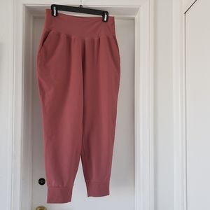 Old Navy pink color womens athletic stretchy pants size L